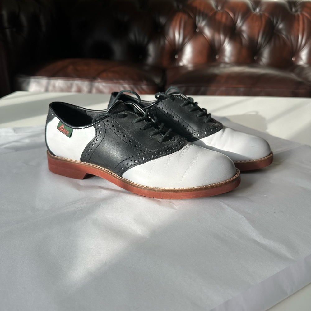 Bass Saddle Shoes GUC Size 6